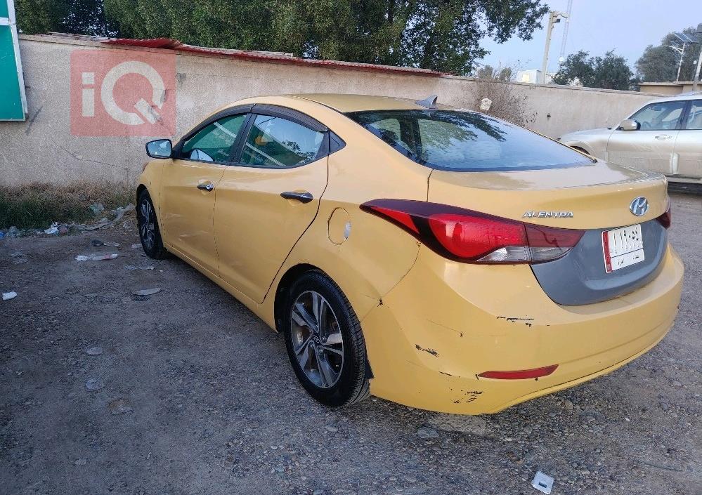 هيونداي النترا